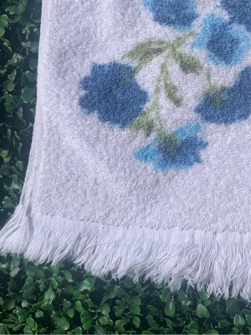 Vintage 70s Blue Roses Towel Mod Grandmacore